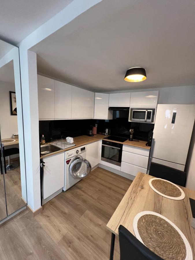 Studio Contemporain, A Deux Pas De La Mer A La Ciotat ! Εξωτερικό φωτογραφία